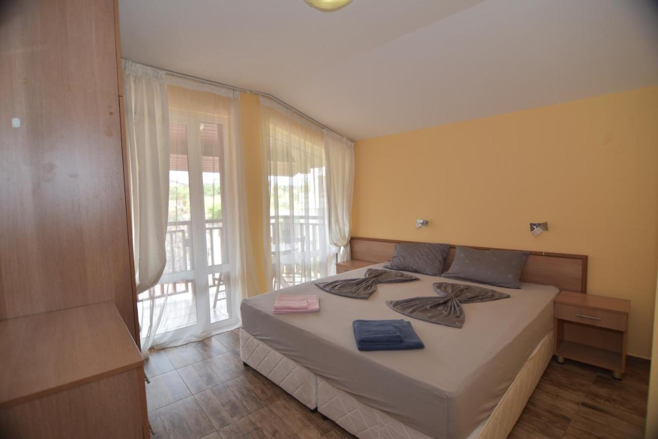 Villa Raya Σωζόπολη Εξωτερικό φωτογραφία